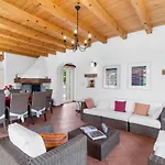 Villa Habibi *