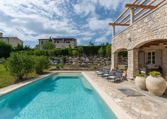 Villa Habibi *