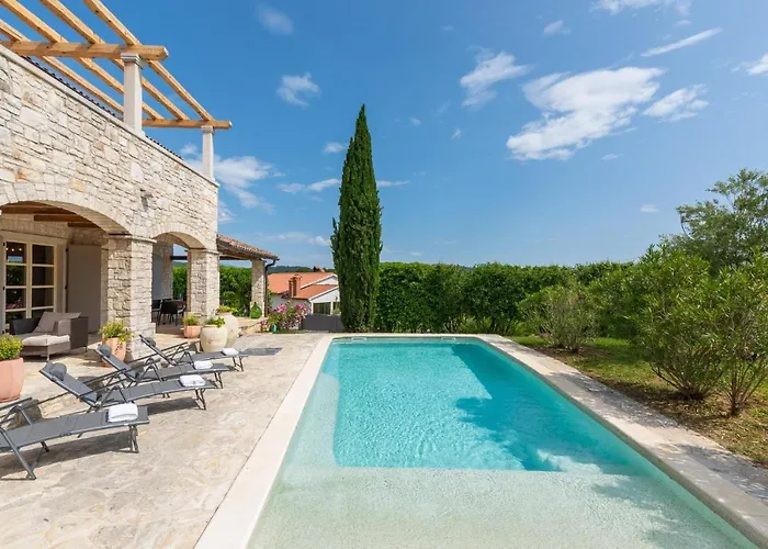 Habibi Villa *
