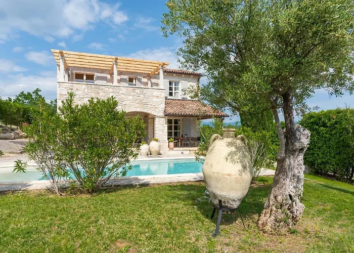 Villa Habibi *