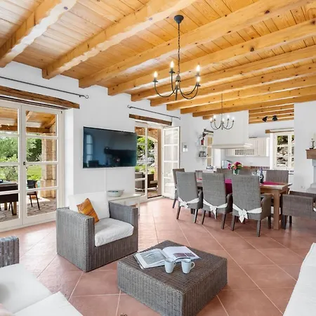 Habibi Villa *