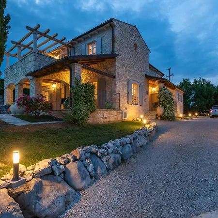 Villa Habibi